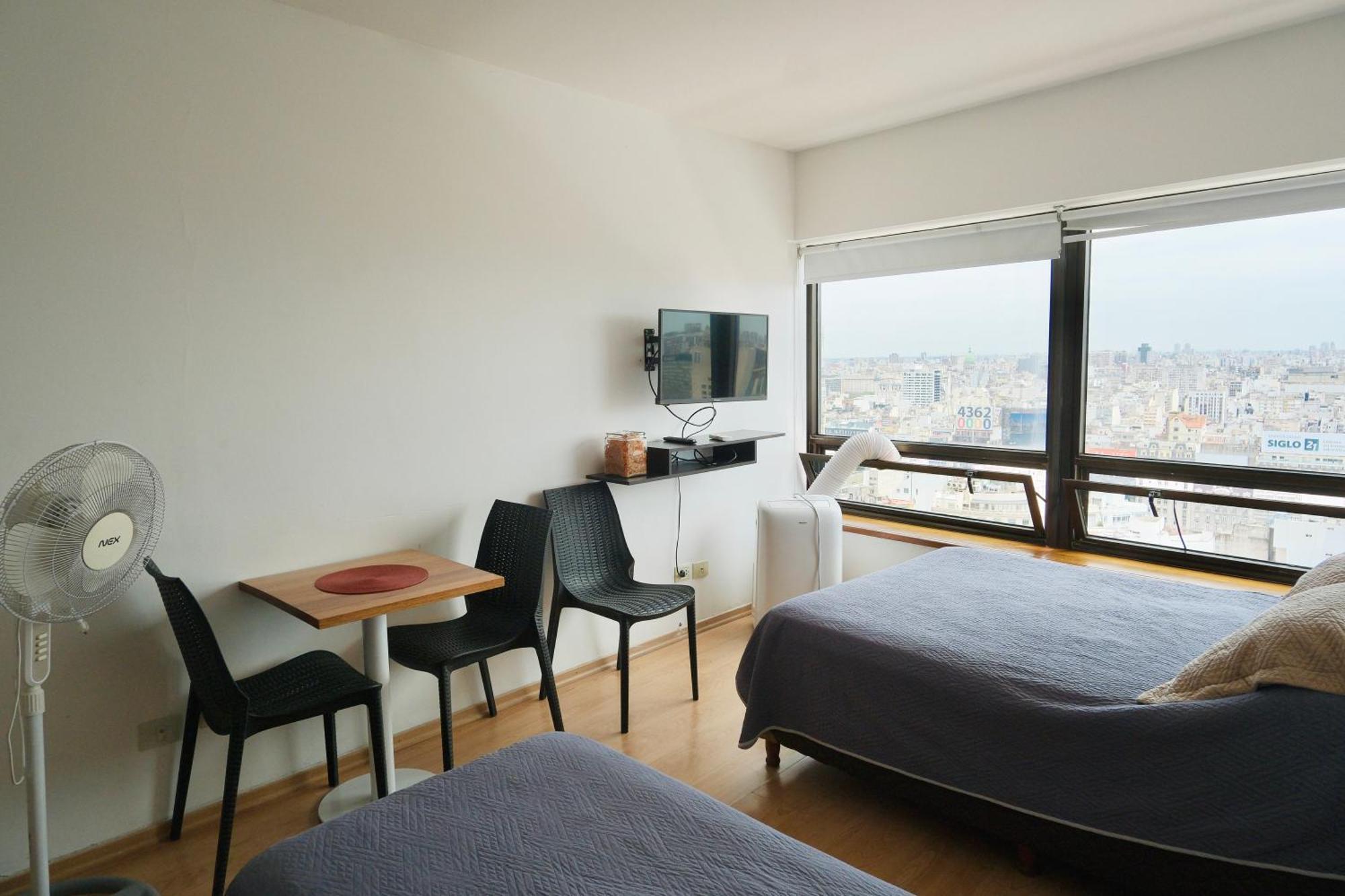 Rancho Tanguero En El Obelisco En Corrientes 818 Apartment บัวโนสไอเรส ภายนอก รูปภาพ