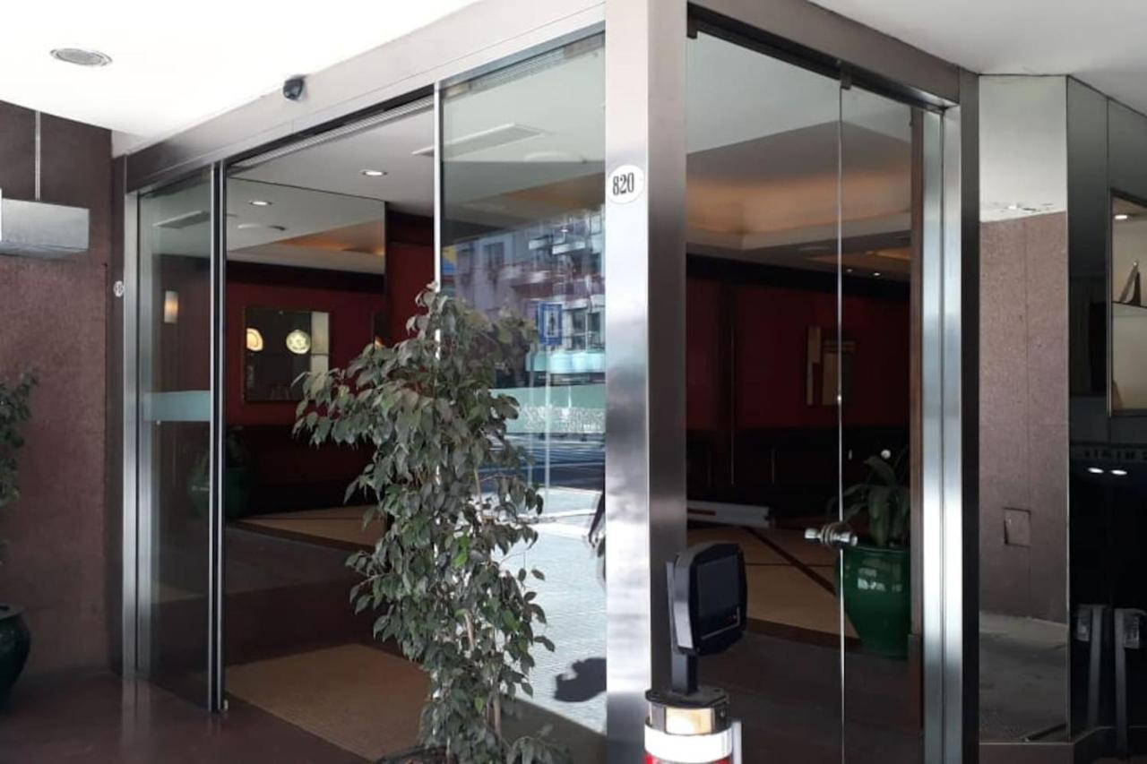 Rancho Tanguero En El Obelisco En Corrientes 818 Apartment บัวโนสไอเรส ภายนอก รูปภาพ