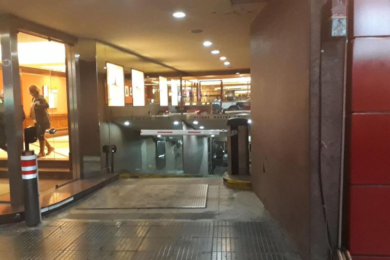 Rancho Tanguero En El Obelisco En Corrientes 818 Apartment บัวโนสไอเรส ภายนอก รูปภาพ